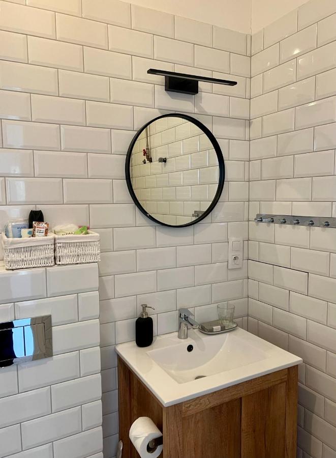 Chic Apartment In The Center Of Cracow Krakow Bagian luar foto